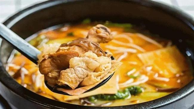 創(chuàng)業(yè)加盟十秒到，美味米線一年四季都熱銷